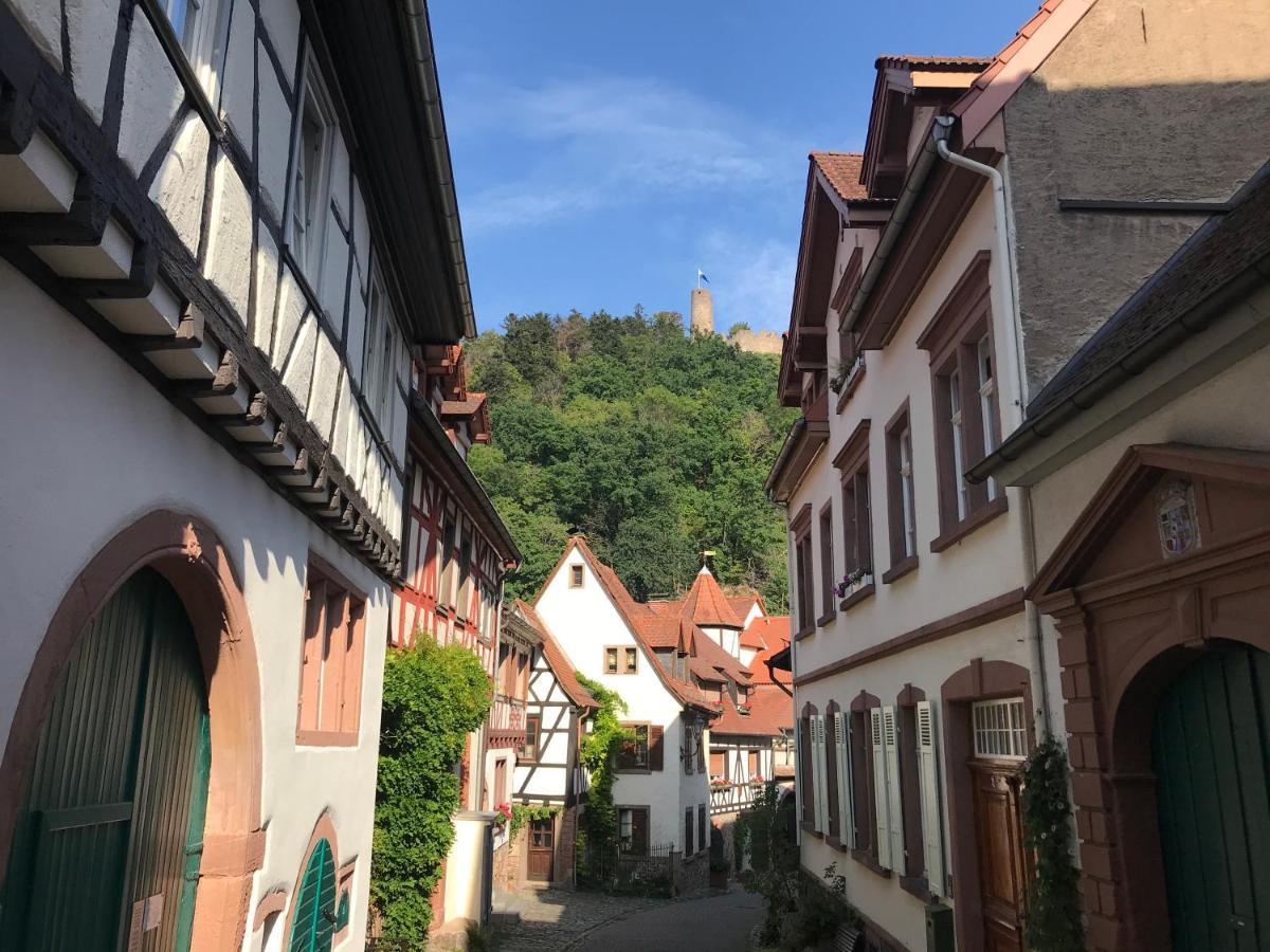 Turmwohnung Büdinger Hof Weinheim Exterior foto